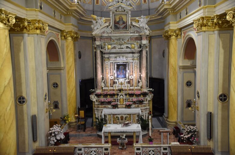 Itri-Santuario-Civita-altare-min